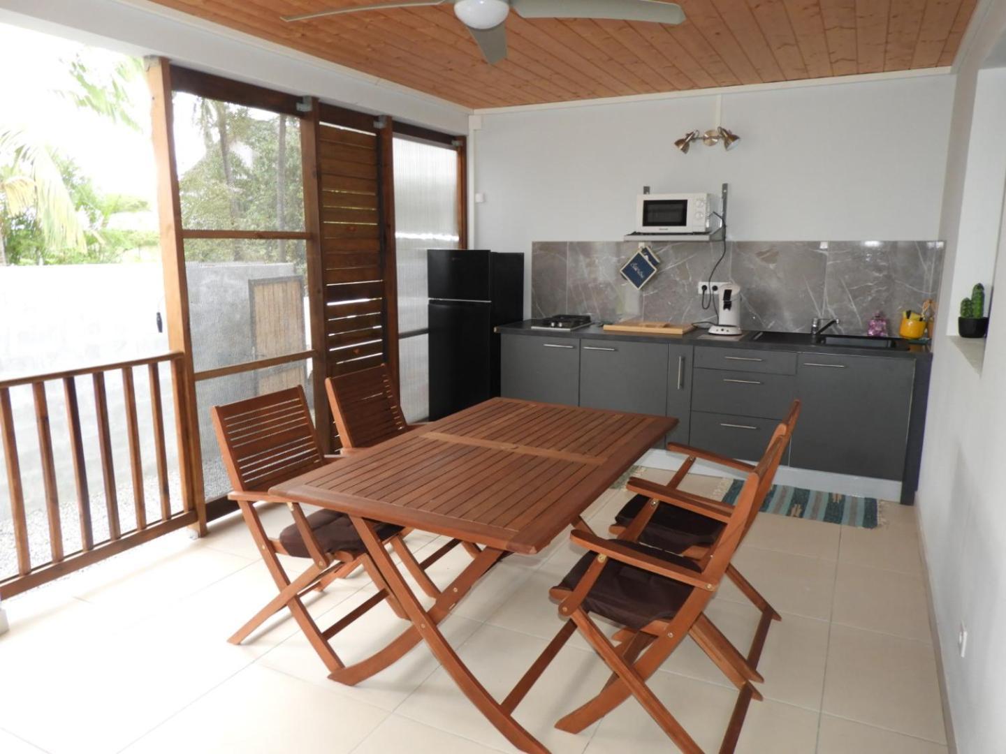 Les Metisses Apartment Saint Pierre Exterior photo